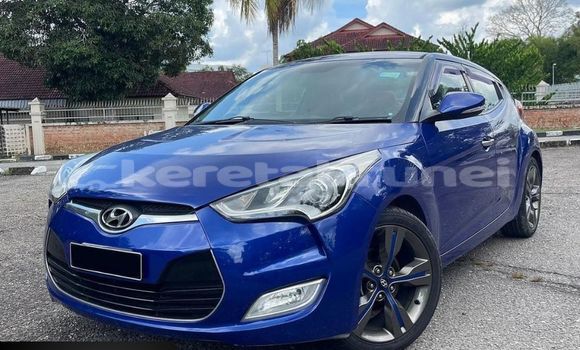 Buy Used Hyundai Veloster Blue Car in Bandar Seri Begawan in Brunei-Muara Buy Used Hyundai Veloster Blue Car in Bandar Seri Begawan in Brunei-Muara