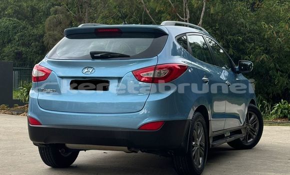 Buy Used Hyundai Tucson Blue Car in Bandar Seri Begawan in Brunei-Muara Buy Used Hyundai Tucson Blue Car in Bandar Seri Begawan in Brunei-Muara