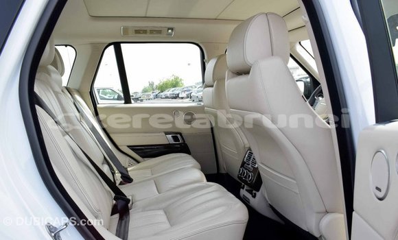 Buy Import Land Rover Range Rover White Car in Import - Dubai in Belait Buy Import Land Rover Range Rover White Car in Import - Dubai in Belait