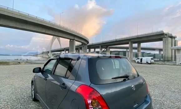 Buy Used Suzuki Swift Black Car in Import - Dubai in Belait Buy Used Suzuki Swift Black Car in Import - Dubai in Belait