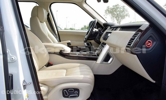 Buy Import Land Rover Range Rover White Car in Import - Dubai in Belait Buy Import Land Rover Range Rover White Car in Import - Dubai in Belait