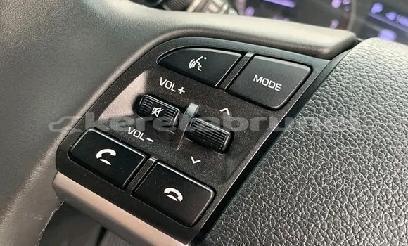 Buy Used Hyundai Tucson White Car in Bangar in Temburong Buy Used Hyundai Tucson White Car in Bangar in Temburong