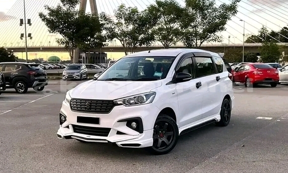 Buy Used Suzuki Ertiga White Car in Tutong in Tutong Buy Used Suzuki Ertiga White Car in Tutong in Tutong