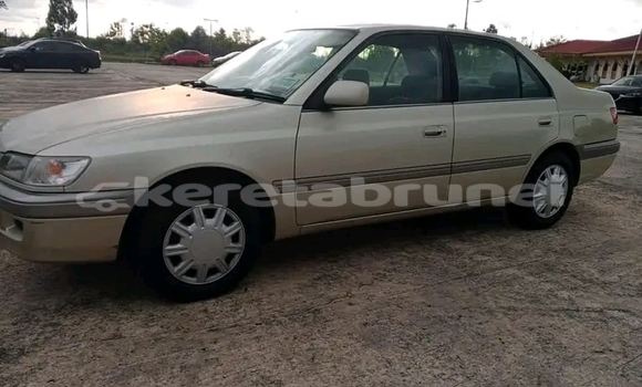 Buy Used Toyota Corona White Car in Tutong in Tutong Buy Used Toyota Corona White Car in Tutong in Tutong