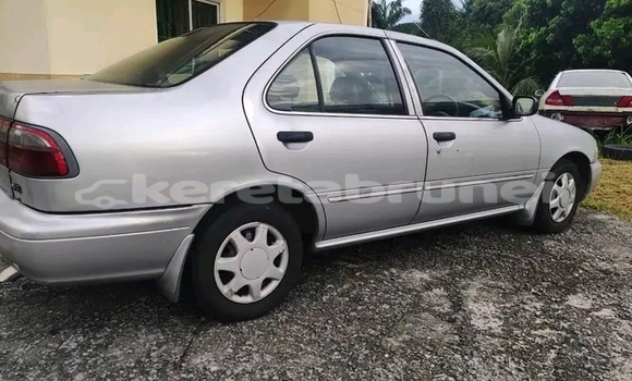 Buy Used Nissan Sunny White Car in Tutong in Tutong Buy Used Nissan Sunny White Car in Tutong in Tutong