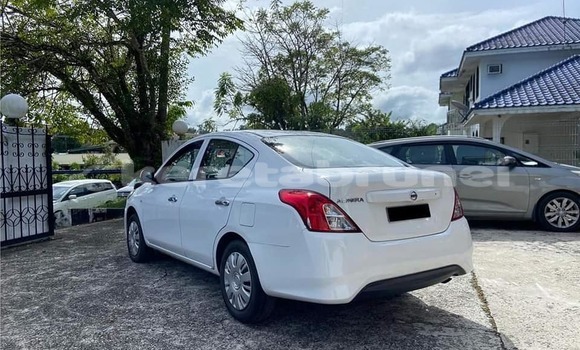 Buy Used Nissan Navara White Car in Bandar Seri Begawan in Brunei-Muara Buy Used Nissan Navara White Car in Bandar Seri Begawan in Brunei-Muara