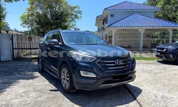 Buy Used Hyundai Santa Fe Black Car in Bandar Seri Begawan in Brunei-Muara Buy Used Hyundai Santa Fe Black Car in Bandar Seri Begawan in Brunei-Muara