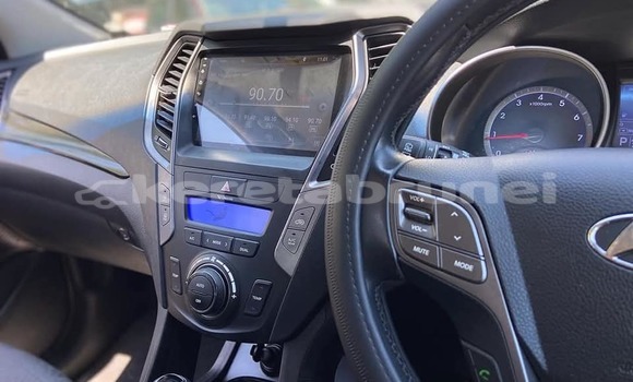 Buy Used Hyundai Santa Fe Black Car in Bandar Seri Begawan in Brunei-Muara Buy Used Hyundai Santa Fe Black Car in Bandar Seri Begawan in Brunei-Muara