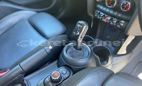 Buy Used MINI Cooper Blue Car in Bandar Seri Begawan in Brunei-Muara Buy Used MINI Cooper Blue Car in Bandar Seri Begawan in Brunei-Muara