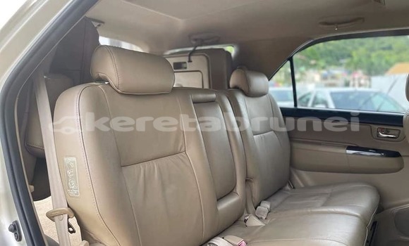 Buy Used Toyota Fortuner Other Car in Bandar Seri Begawan in Brunei-Muara Buy Used Toyota Fortuner Other Car in Bandar Seri Begawan in Brunei-Muara