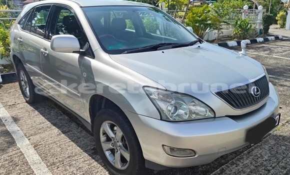 Buy Used Lexus RX 300 Other Car in Bandar Seri Begawan in Brunei-Muara Buy Used Lexus RX 300 Other Car in Bandar Seri Begawan in Brunei-Muara