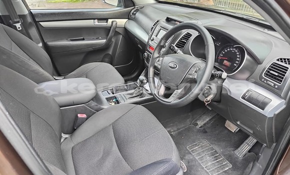 Buy Used Kia Sorento Black Car in Bandar Seri Begawan in Brunei-Muara Buy Used Kia Sorento Black Car in Bandar Seri Begawan in Brunei-Muara