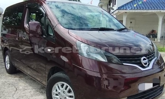 Buy Used Nissan Avenir Other Car in Bandar Seri Begawan in Brunei-Muara