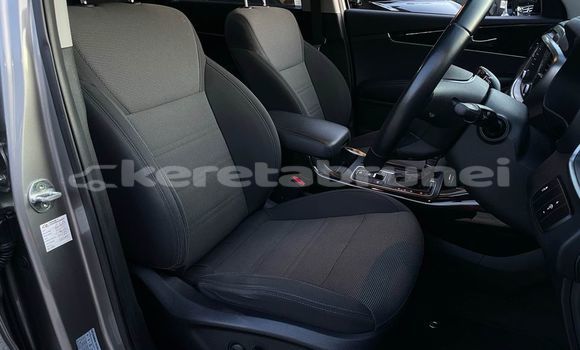 Buy Used Kia Sorento Other Car in Bandar Seri Begawan in Brunei-Muara Buy Used Kia Sorento Other Car in Bandar Seri Begawan in Brunei-Muara