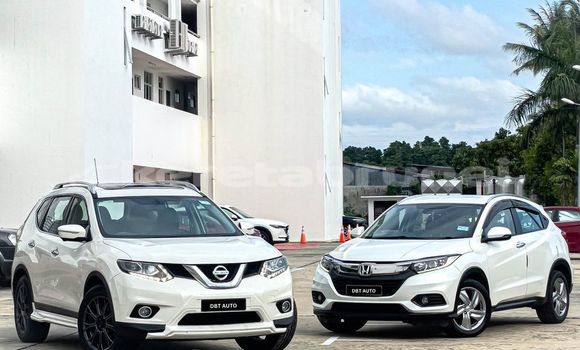 Buy Used Honda HR–V White Car in Bandar Seri Begawan in Brunei-Muara