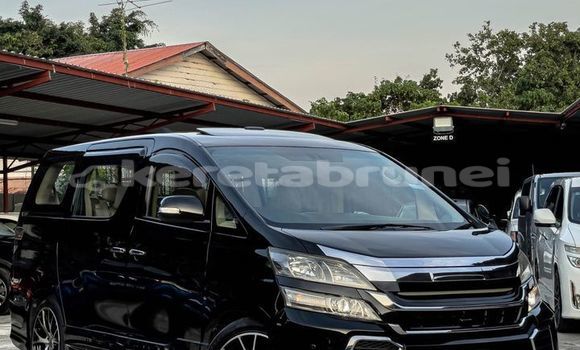Buy Used Toyota Vellfire Black Car in Bandar Seri Begawan in Brunei-Muara
