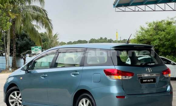 Buy Used Toyota Wish Blue Car in Bandar Seri Begawan in Brunei-Muara Buy Used Toyota Wish Blue Car in Bandar Seri Begawan in Brunei-Muara