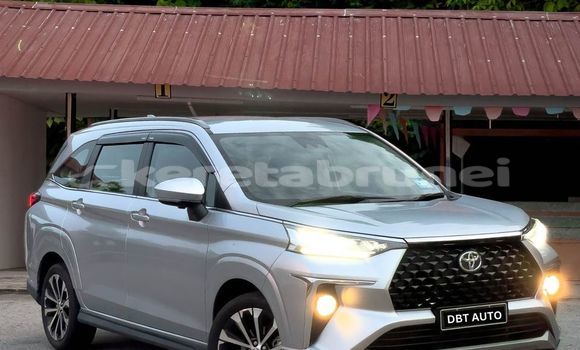 Buy Used Hyundai Veloster Other Car in Bandar Seri Begawan in Brunei-Muara Buy Used Hyundai Veloster Other Car in Bandar Seri Begawan in Brunei-Muara