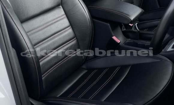 Buy Used Skoda Octavia White Car in Bandar Seri Begawan in Brunei-Muara Buy Used Skoda Octavia White Car in Bandar Seri Begawan in Brunei-Muara