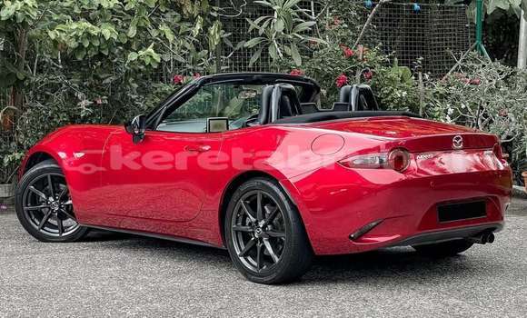 Buy Used Mazda MX-5 Red Car in Bandar Seri Begawan in Brunei-Muara Buy Used Mazda MX-5 Red Car in Bandar Seri Begawan in Brunei-Muara