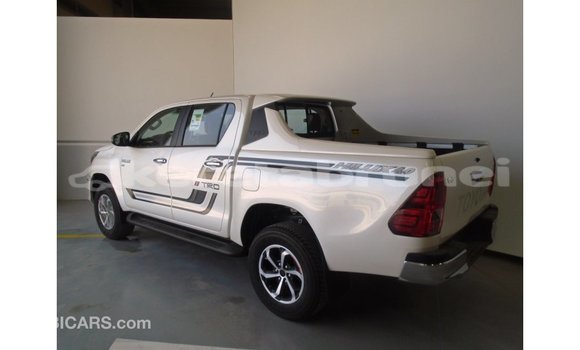 Buy Import Toyota Hilux Other Car in Import - Dubai in Belait Buy Import Toyota Hilux Other Car in Import - Dubai in Belait