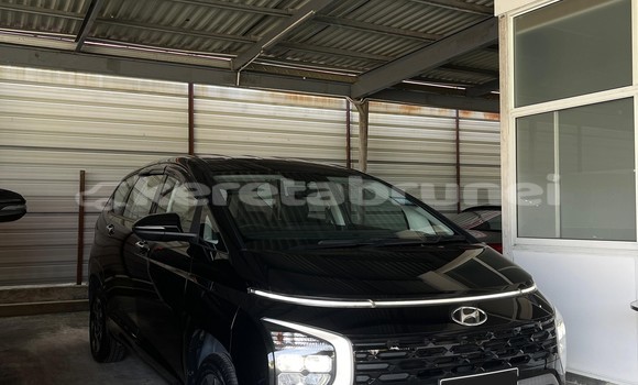 Buy Used Hyundai Starex Black Car in Bandar Seri Begawan in Brunei-Muara