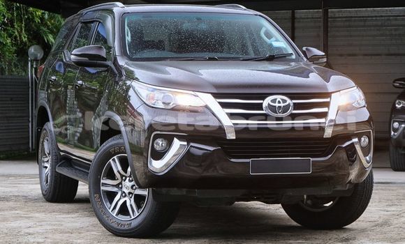 Buy Used Toyota Fortuner Brown Car in Bandar Seri Begawan in Brunei-Muara Buy Used Toyota Fortuner Brown Car in Bandar Seri Begawan in Brunei-Muara