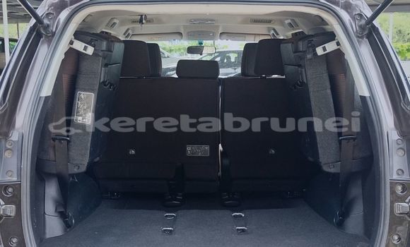 Buy Used Toyota Fortuner Brown Car in Bandar Seri Begawan in Brunei-Muara Buy Used Toyota Fortuner Brown Car in Bandar Seri Begawan in Brunei-Muara