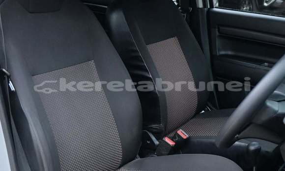 Buy Used Suzuki Swift Silver Car in Bandar Seri Begawan in Brunei-Muara Buy Used Suzuki Swift Silver Car in Bandar Seri Begawan in Brunei-Muara