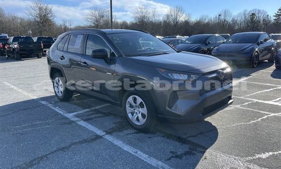 Buy Used Toyota RAV4 Blue Car in Import - Dubai in Belait Buy Used Toyota RAV4 Blue Car in Import - Dubai in Belait