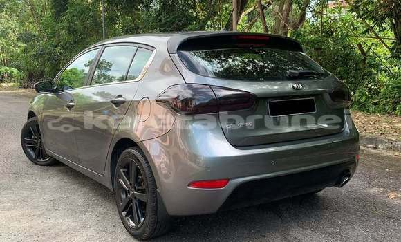 Buy Used Kia Cerato Other Car in Bandar Seri Begawan in Brunei-Muara Buy Used Kia Cerato Other Car in Bandar Seri Begawan in Brunei-Muara