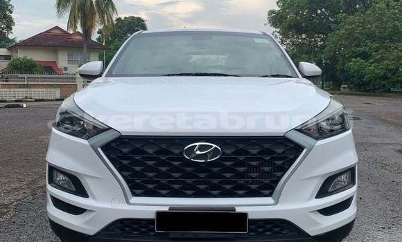 Buy Used Hyundai Tucson White Car in Bandar Seri Begawan in Brunei-Muara Buy Used Hyundai Tucson White Car in Bandar Seri Begawan in Brunei-Muara