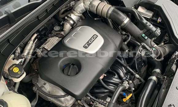 Buy Used Hyundai Tucson White Car in Bandar Seri Begawan in Brunei-Muara Buy Used Hyundai Tucson White Car in Bandar Seri Begawan in Brunei-Muara