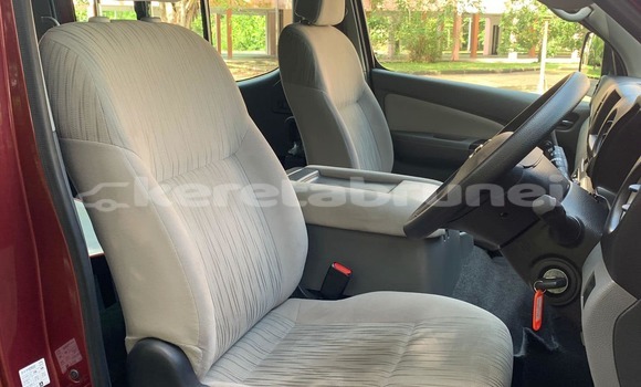 Buy Used Nissan NV200 Red Car in Bandar Seri Begawan in Brunei-Muara Buy Used Nissan NV200 Red Car in Bandar Seri Begawan in Brunei-Muara
