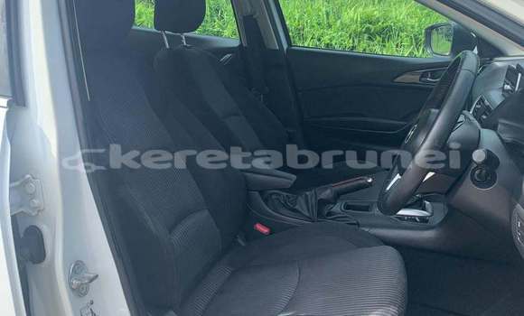 Buy Used Mazda 3 White Car in Bandar Seri Begawan in Brunei-Muara Buy Used Mazda 3 White Car in Bandar Seri Begawan in Brunei-Muara