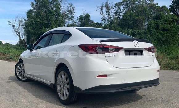 Buy Used Mazda 3 White Car in Bandar Seri Begawan in Brunei-Muara Buy Used Mazda 3 White Car in Bandar Seri Begawan in Brunei-Muara