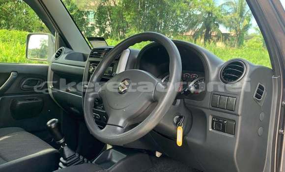 Buy Used Suzuki Jimny Black Car in Bandar Seri Begawan in Brunei-Muara Buy Used Suzuki Jimny Black Car in Bandar Seri Begawan in Brunei-Muara