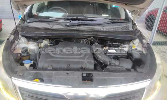 Buy Used Kia Sportage Silver Car in Bandar Seri Begawan in Brunei-Muara Buy Used Kia Sportage Silver Car in Bandar Seri Begawan in Brunei-Muara
