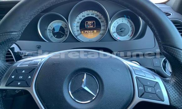 Buy Used Mercedes-Benz C-klasse Other Car in Bandar Seri Begawan in Brunei-Muara Buy Used Mercedes-Benz C-klasse Other Car in Bandar Seri Begawan in Brunei-Muara