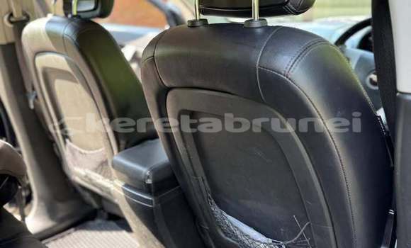 Buy Used Chevrolet Captiva Black Car in Bandar Seri Begawan in Brunei-Muara Buy Used Chevrolet Captiva Black Car in Bandar Seri Begawan in Brunei-Muara
