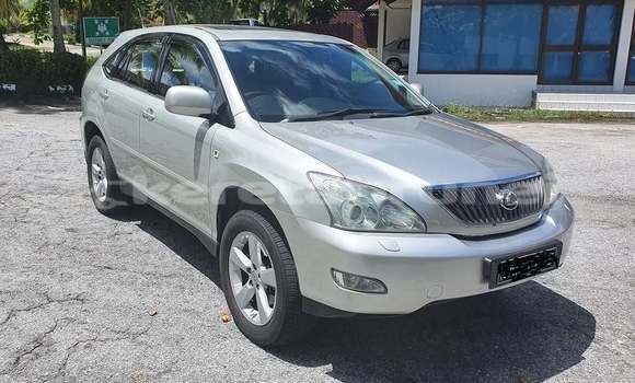 Buy Used Lexus RX 300 Other Car in Bandar Seri Begawan in Brunei-Muara Buy Used Lexus RX 300 Other Car in Bandar Seri Begawan in Brunei-Muara