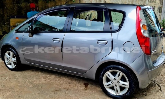 Buy Used Mitsubishi Colt Other Car in Bandar Seri Begawan in Brunei-Muara Buy Used Mitsubishi Colt Other Car in Bandar Seri Begawan in Brunei-Muara