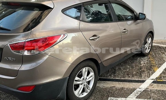 Buy Used Hyundai Tucson Other Car in Bandar Seri Begawan in Brunei-Muara Buy Used Hyundai Tucson Other Car in Bandar Seri Begawan in Brunei-Muara