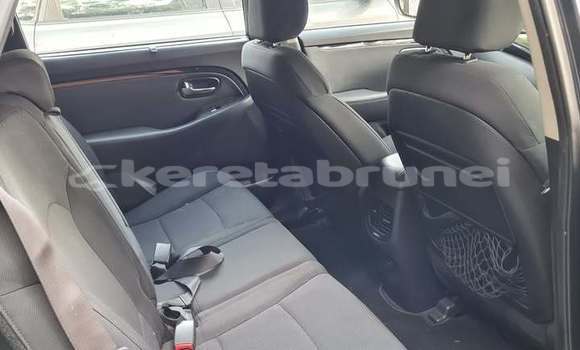 Buy Used Kia Carens Blue Car in Bandar Seri Begawan in Brunei-Muara Buy Used Kia Carens Blue Car in Bandar Seri Begawan in Brunei-Muara