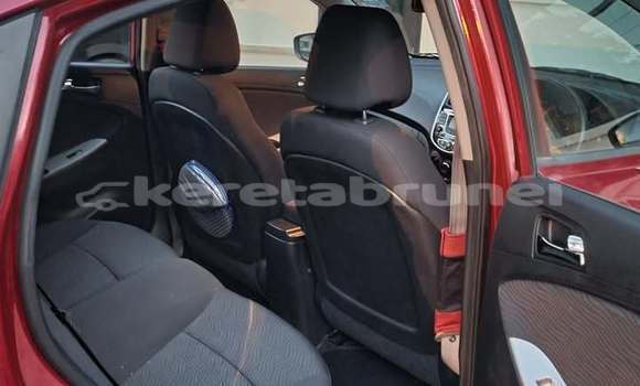 Buy Used Hyundai Accent Red Car in Bandar Seri Begawan in Brunei-Muara Buy Used Hyundai Accent Red Car in Bandar Seri Begawan in Brunei-Muara