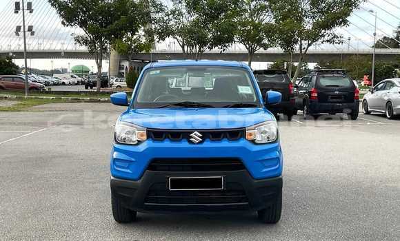 Buy Used Suzuki Spacia Blue Car in Bandar Seri Begawan in Brunei-Muara Buy Used Suzuki Spacia Blue Car in Bandar Seri Begawan in Brunei-Muara
