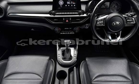 Buy Used Kia Cerato Other Car in Bandar Seri Begawan in Brunei-Muara Buy Used Kia Cerato Other Car in Bandar Seri Begawan in Brunei-Muara