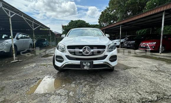 Buy Used Mercedes-Benz GLE White Car in Bandar Seri Begawan in Brunei-Muara Buy Used Mercedes-Benz GLE White Car in Bandar Seri Begawan in Brunei-Muara