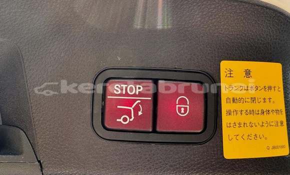 Buy Used Mercedes-Benz GLE White Car in Bandar Seri Begawan in Brunei-Muara Buy Used Mercedes-Benz GLE White Car in Bandar Seri Begawan in Brunei-Muara