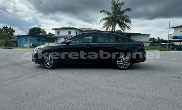 Buy Used Kia Cerato Black Car in Bandar Seri Begawan in Brunei-Muara Buy Used Kia Cerato Black Car in Bandar Seri Begawan in Brunei-Muara